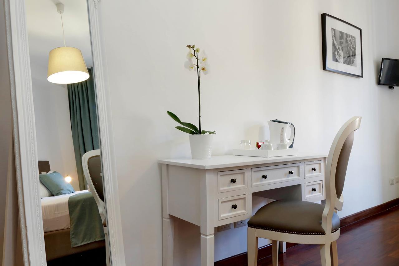 Midnight In Rome Guest House エクステリア 写真